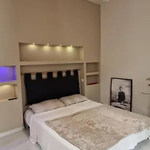 Savelli Old Town - Near Navona Place Apartment